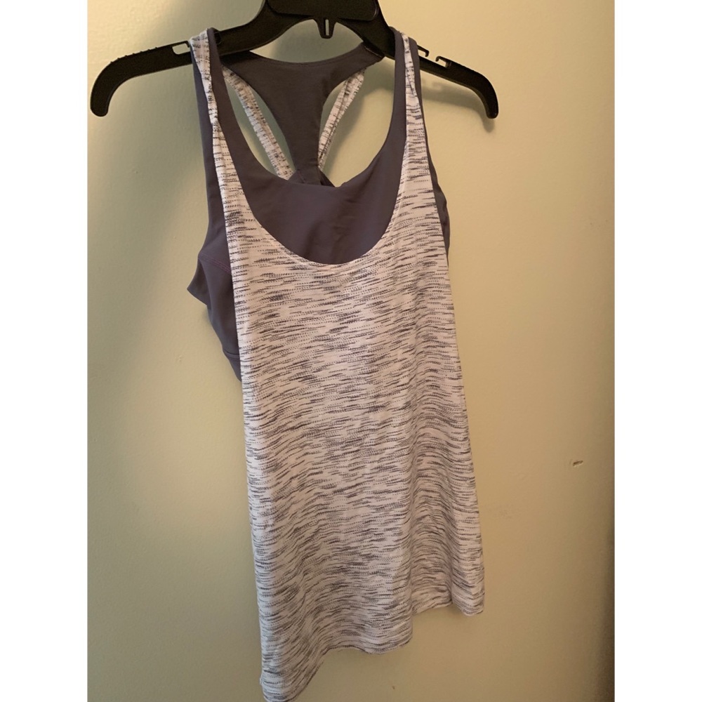 Lululemon tank with built in sports bra